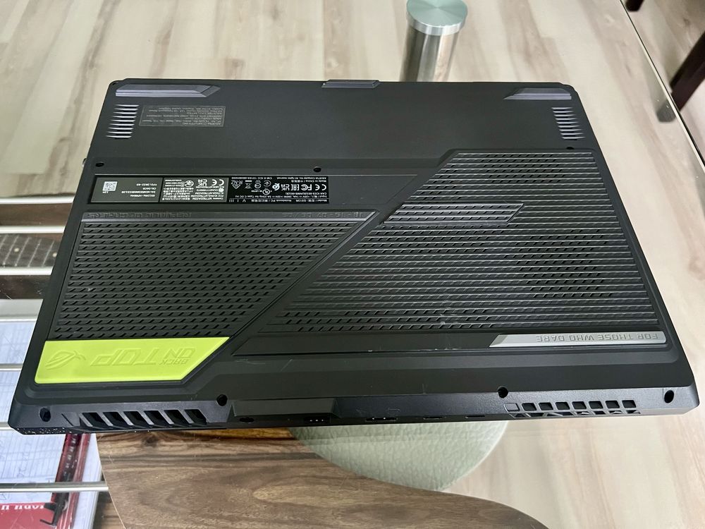 Геймърски лаптоп ASUS ROG RTX 3070ti AMD 6800H 300Hz Strix G15 G513RW