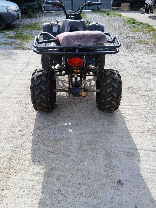 Vând ATV -uri 125CC