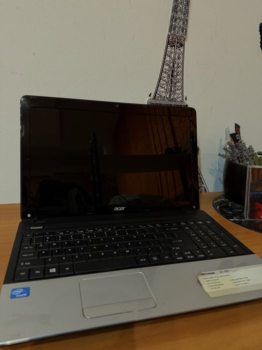 Laptop Acer E1-531