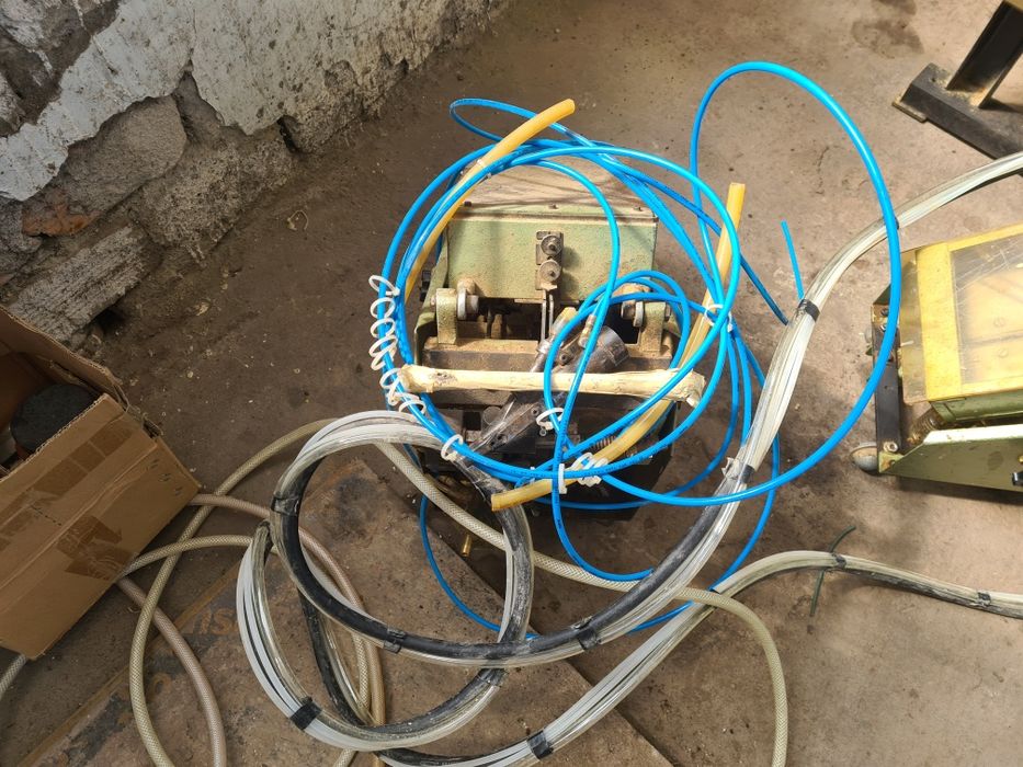 Преносима винтонавивна машина Powasert - Германия.