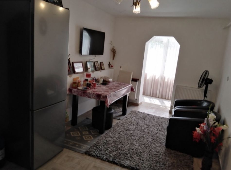 P.F. Vand apartament 3 camere D. Nord