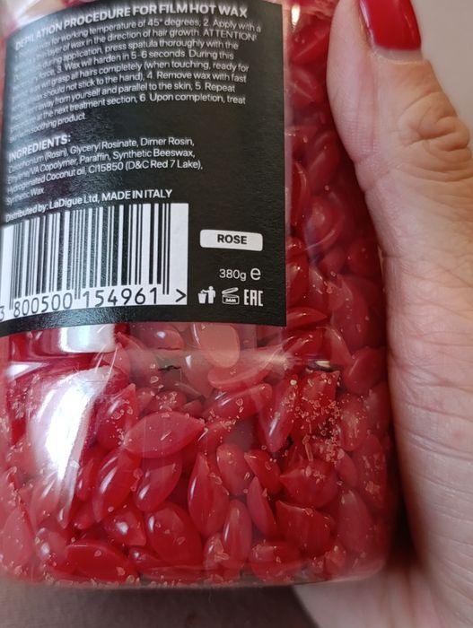 Ceara waxx culoare rosie