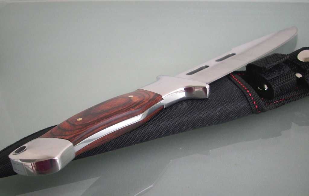 Ловен нож COLUMBIA A02 USA SABER (Jin Lang) с кания