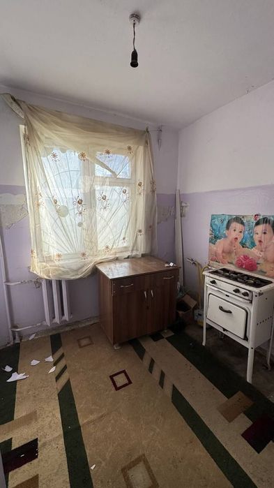 Срочно продаётся квартира  Микрорайон