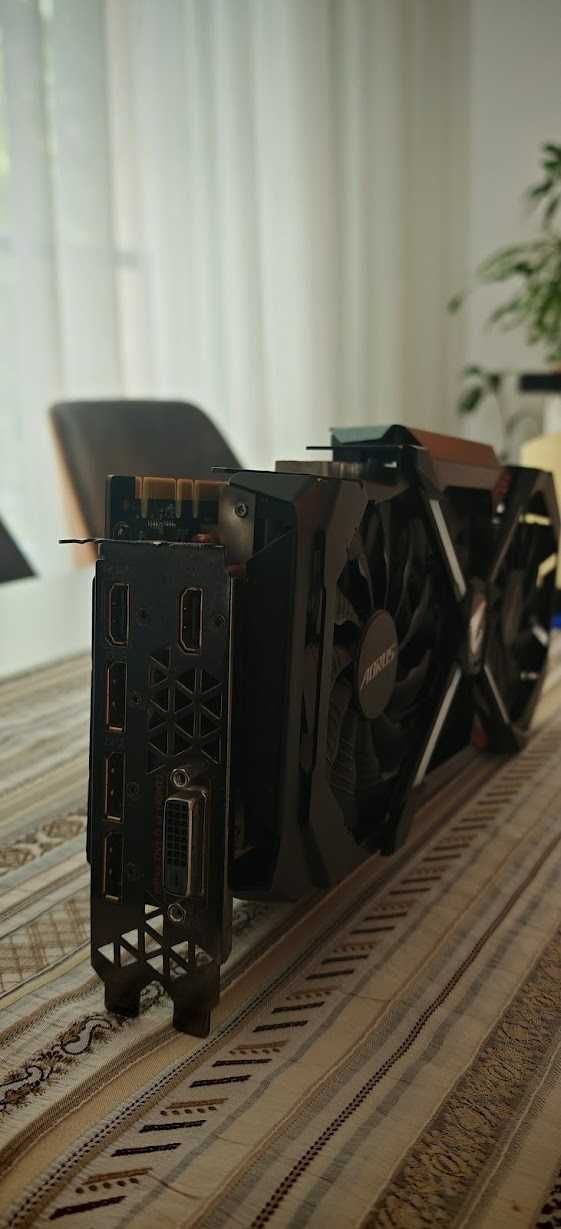 Продавам Перфектна Видео Карта GB Aorus GTX 1080TI 11GB 352bit OC