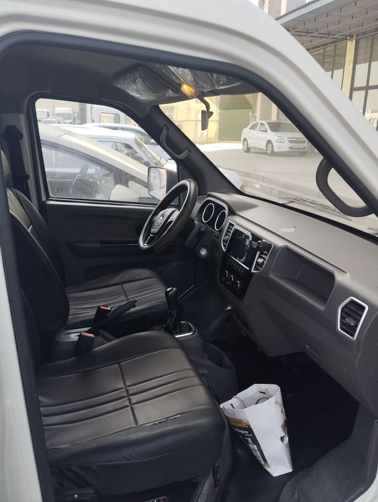 DONGFENG captain w