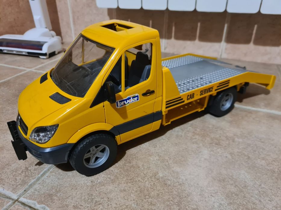 Jucarie Bruder Mercedes autoplatforma tractare cu troliu