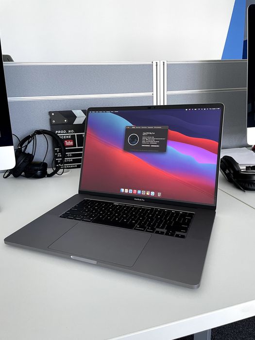 MacBook Pro 16'' 2019 года  512GB