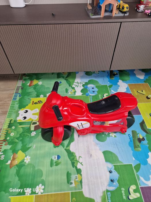 Детски пластмасов мотор