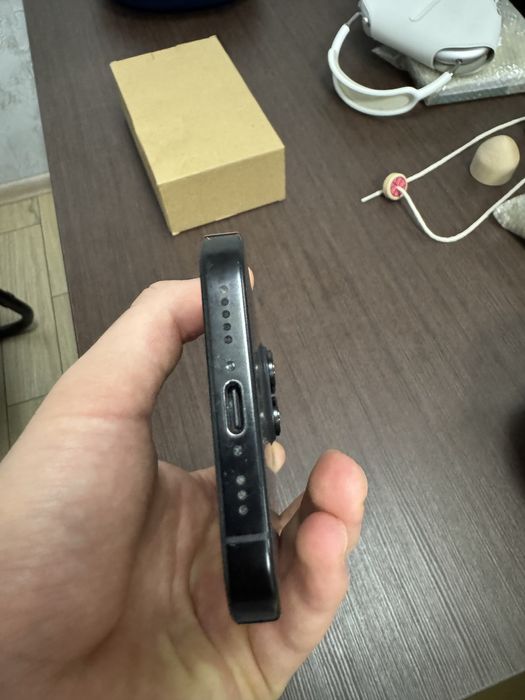 Iphone 16 pro Dual sim 512