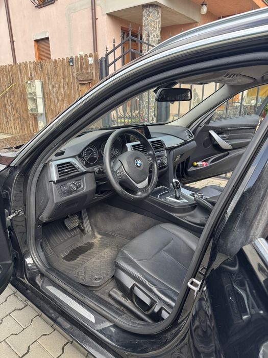 BMW Seria 3 Luxury Line 2.0d