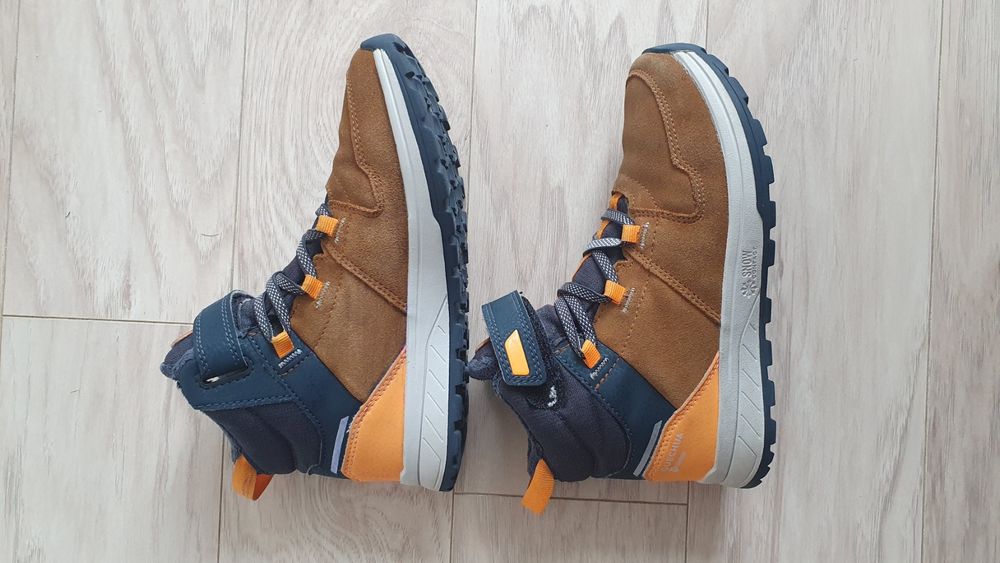 Маратонки Nike н.33