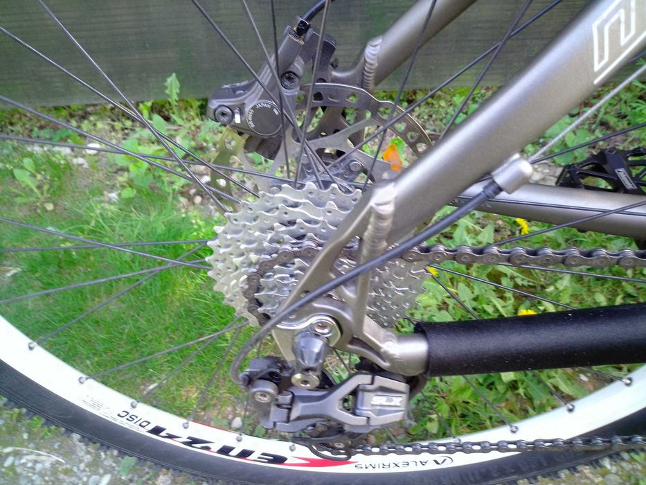 Mountain bike, Shimano SLX, X-Trail,27v, Schwalbe, Rockshox, Germania