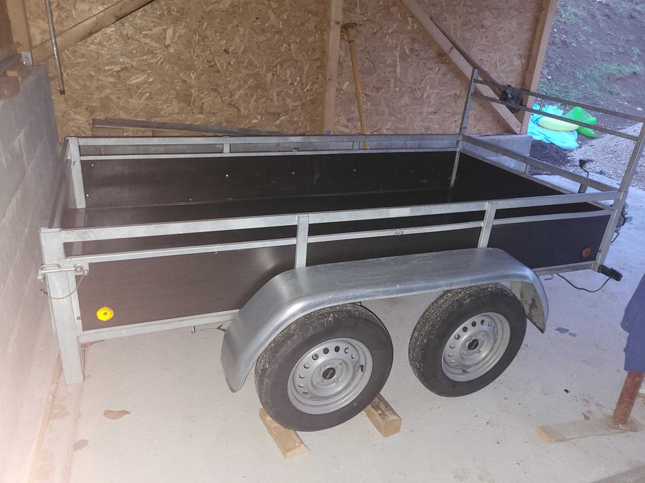 Vand  remorcă 2 axe