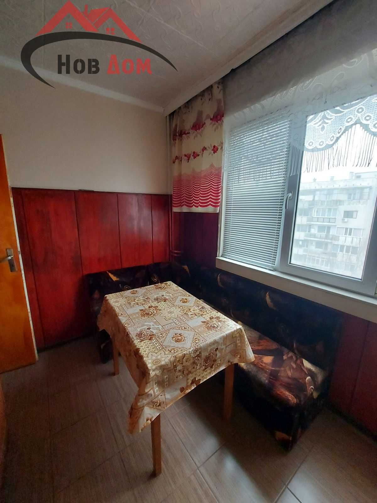 Тристаен в кв. Бузлуджа