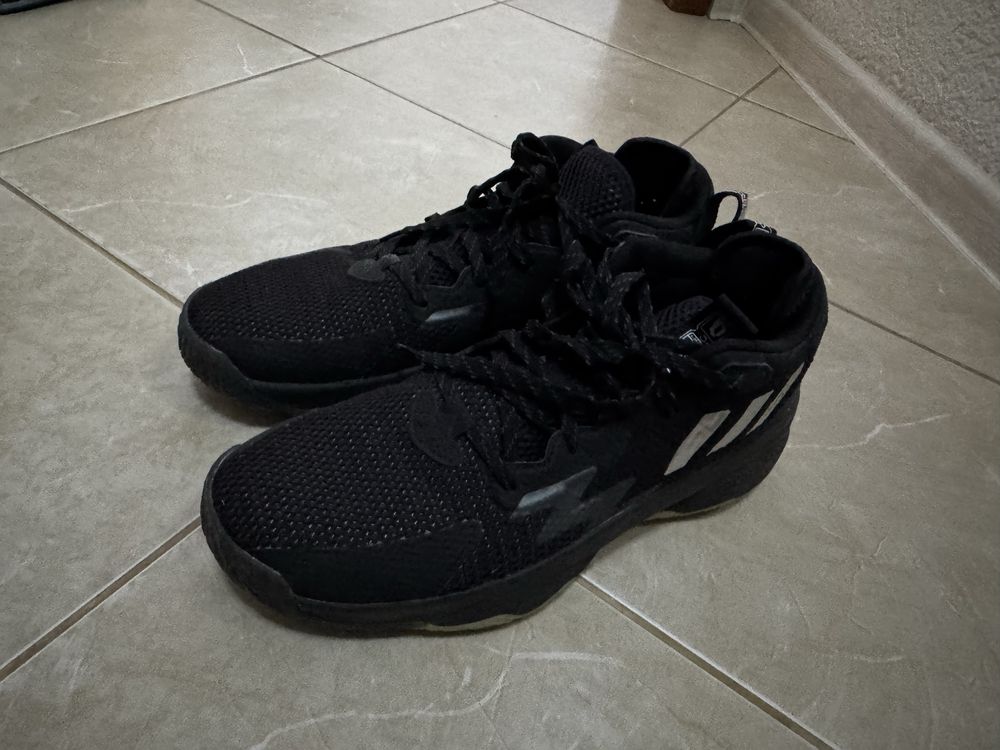 Баскетболни обувки Adidas Dame 8 Admit One Black