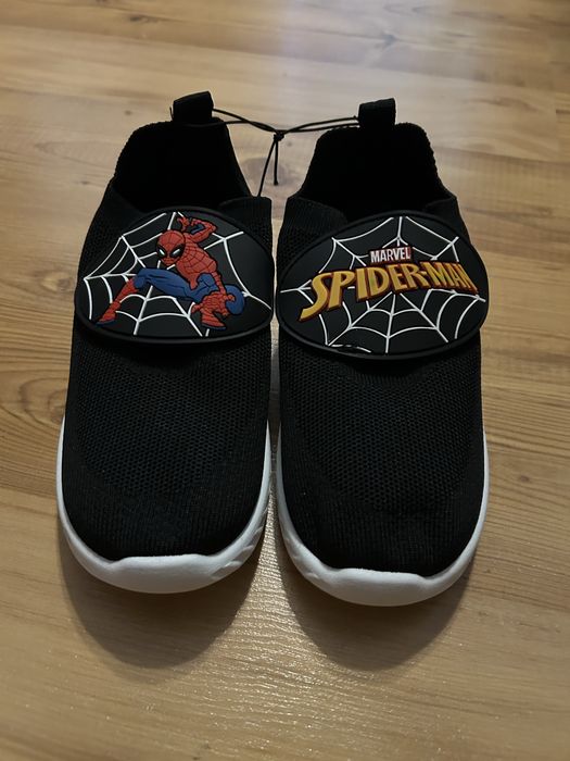 Adidasi noi copii nr 32