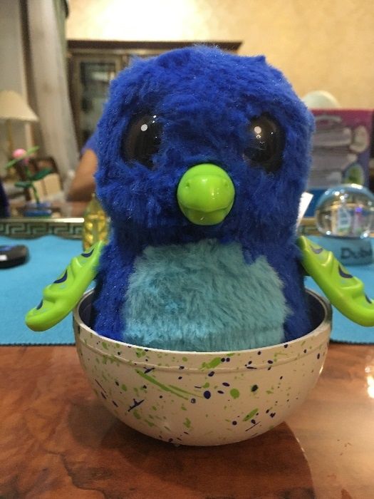 Продам Hatchimals интерактивную игрушку (оригинал)