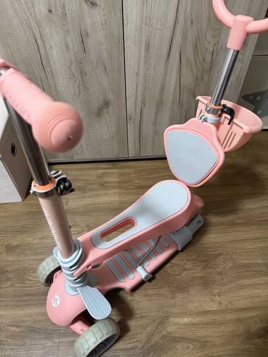 тротинетка MAKANI 3-в-1 със седалка и дръжка – розова