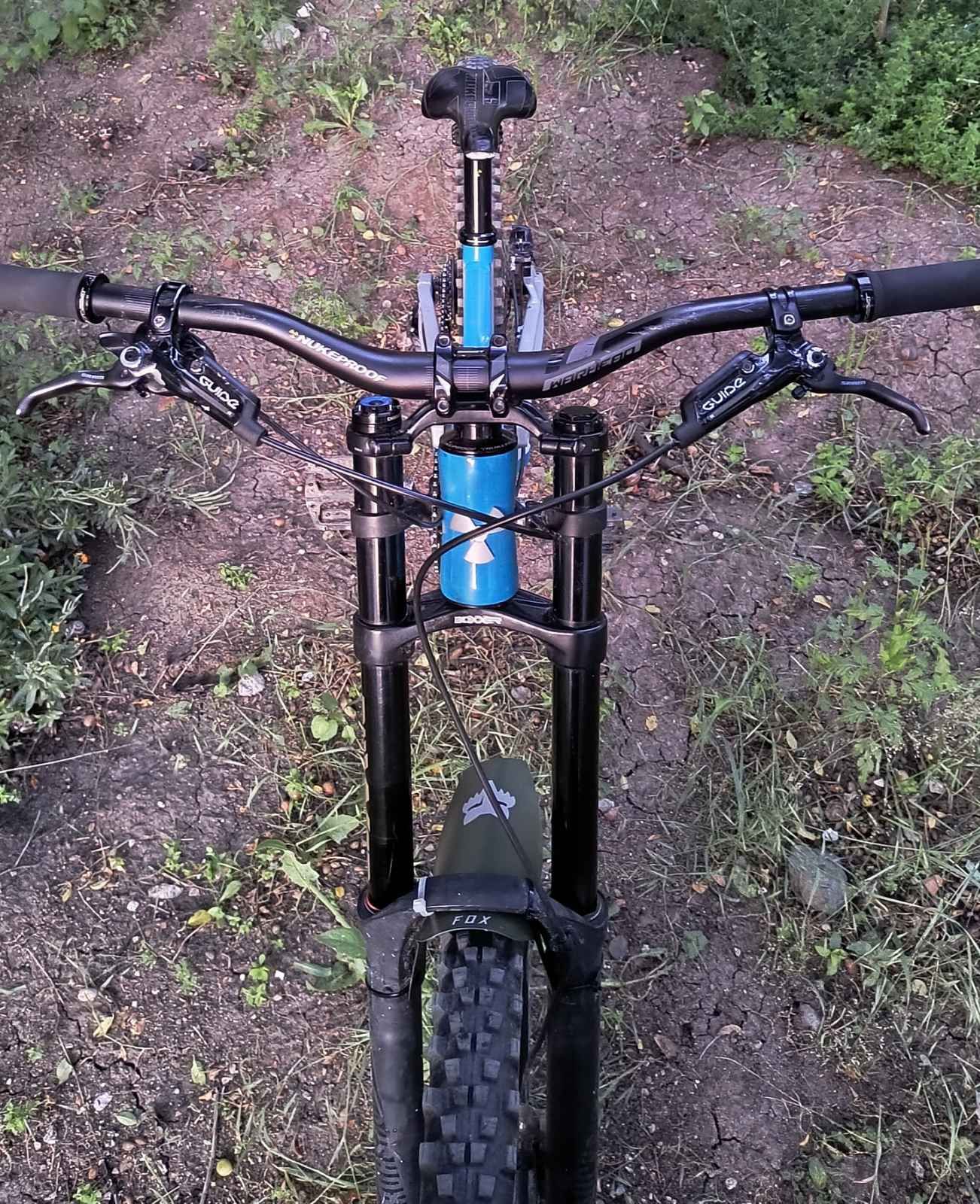 Nukeproof pulse 2018 M размер, 27.5" гуми