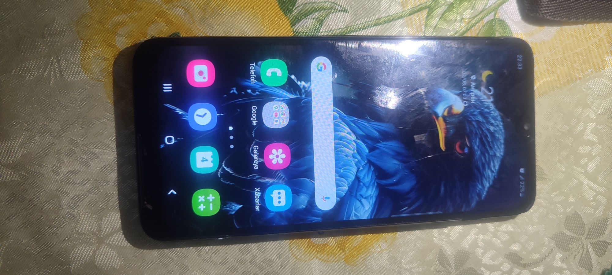 Samsung a20. 3/32gb