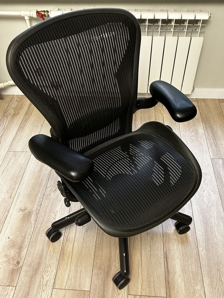 Продается компьютерное, ортопедическое кресло HERMAN MILLER