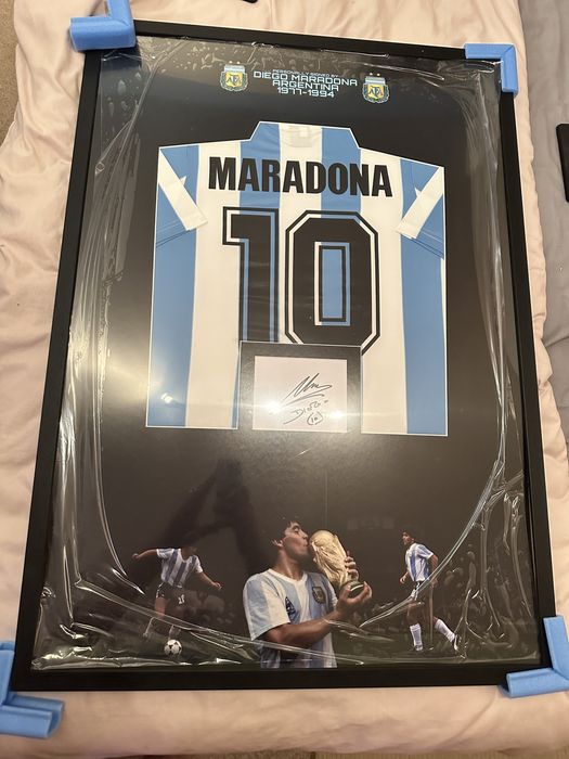 Vând tricou Maradona