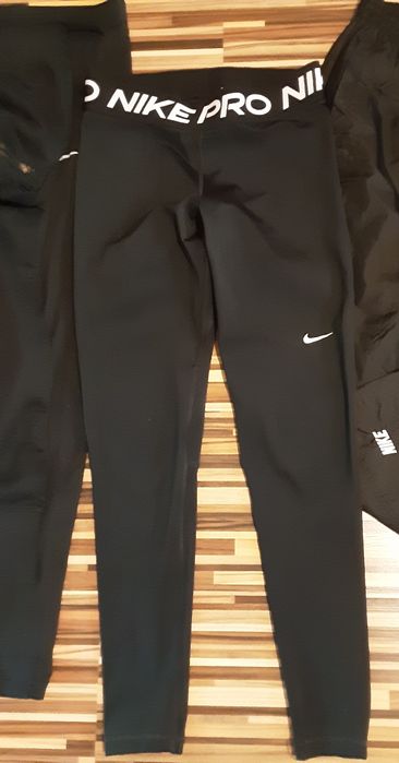 (S) NIKE PRO оригинални клинове(40лв)долници(45лв)