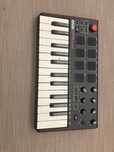 Vand akai MPK mini