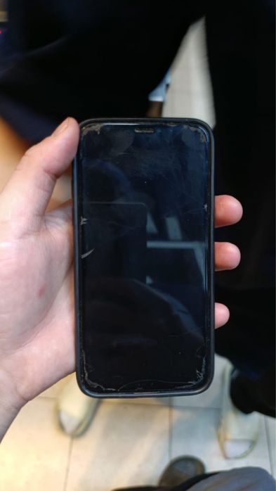 Айфон хс продам срочнаа