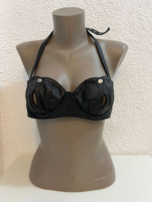 Продавам еротично бельо.Ново!Комплект с прашки. 007