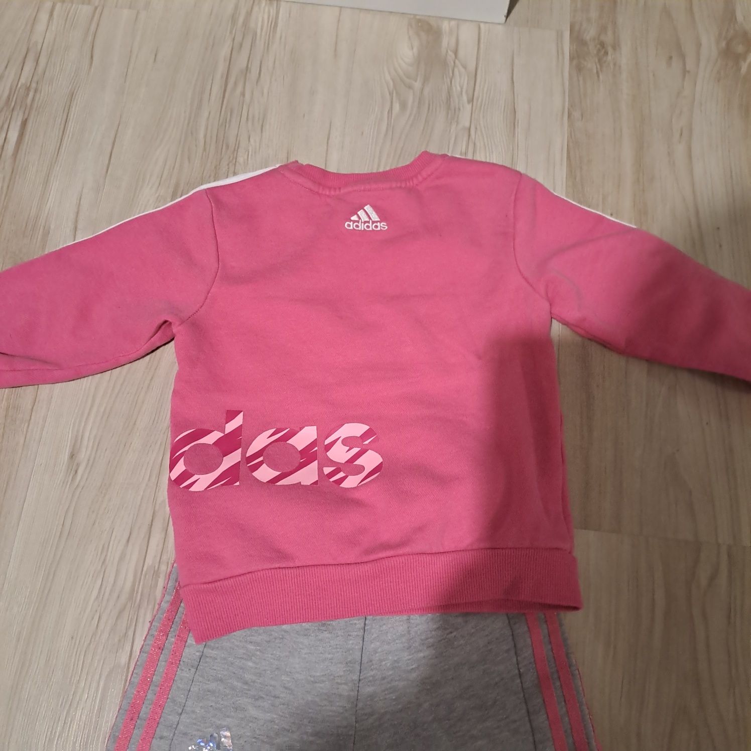 Детски анцуг Adidas за момиче