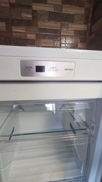 Heinner congelator 6 sertare NoFrost Nou