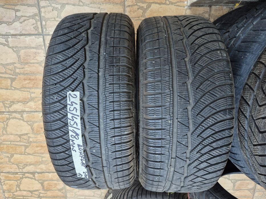Vând cauciucuri 245/45/18 M+S 2 buc //Runflat// imp Germania