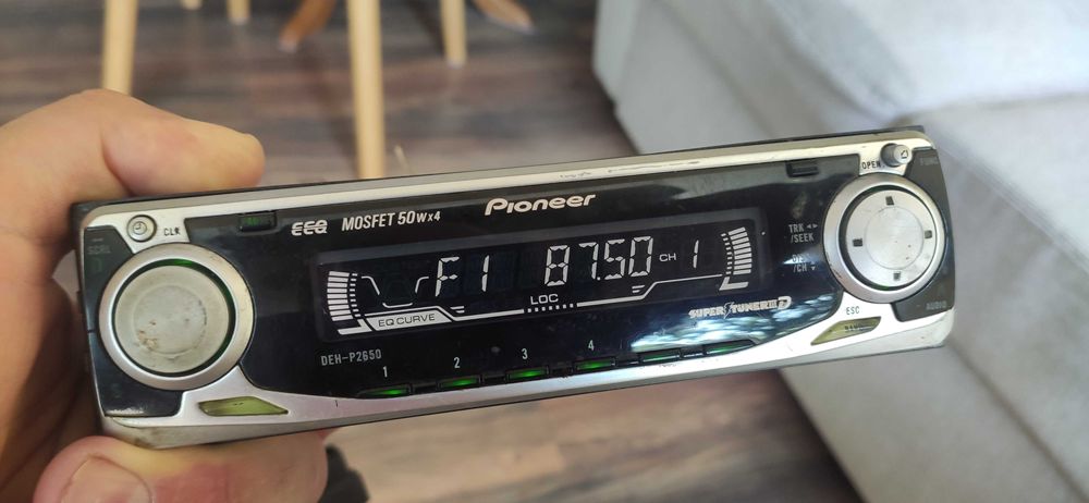 Радио Pioneer с мр3 за кола