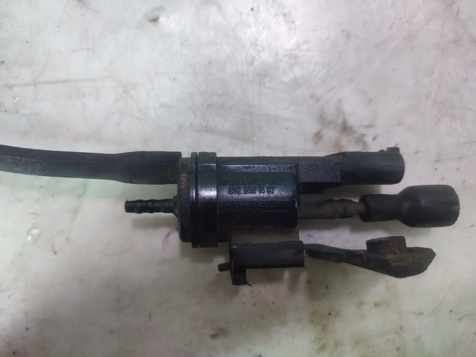 Supapa vacuum 3.0 cdi om642 A0025401497 Mercedes-Benz C-Class W204/S2