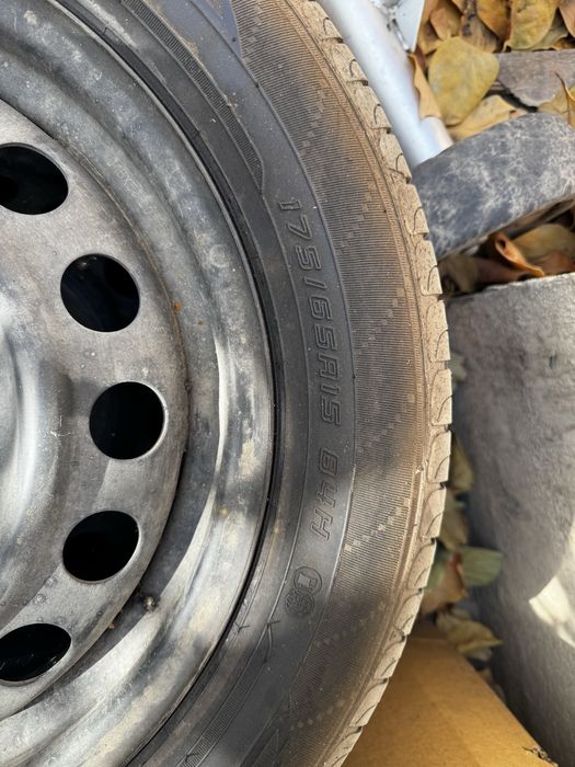 R15 Dunlop balon 175/65/15