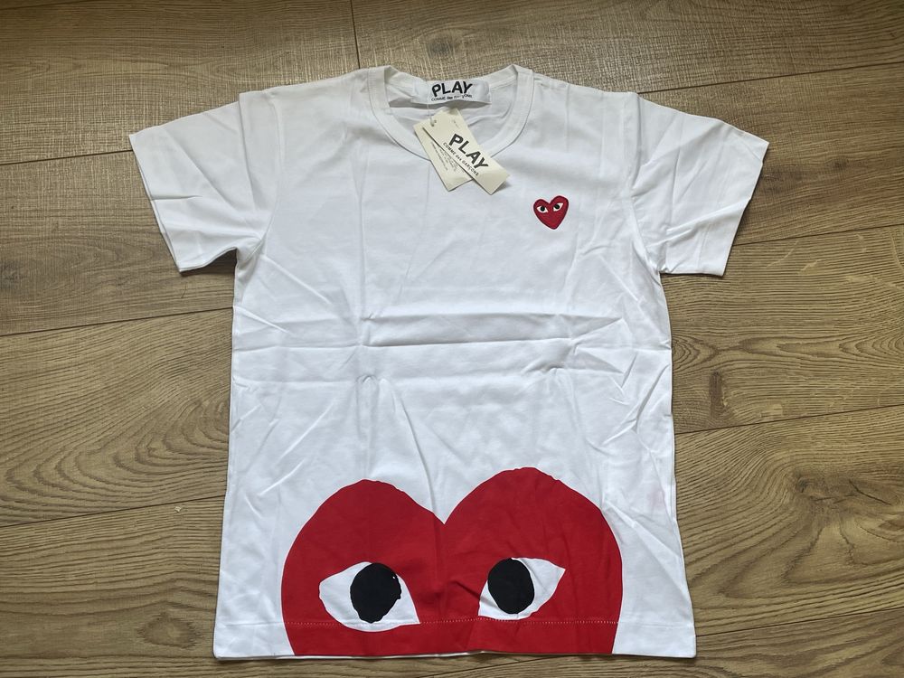 Tricou Cdg Comme de Garçons Alb cu Roșu