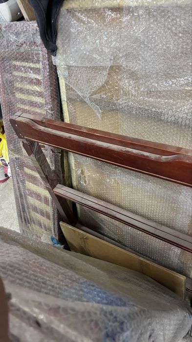 Кровать монеж отдам даром,разобронном виде