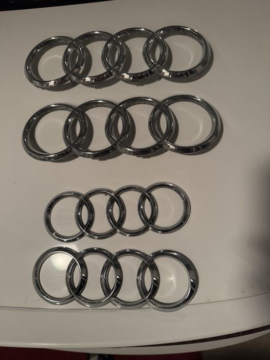 Оригинални емблеми Ауди