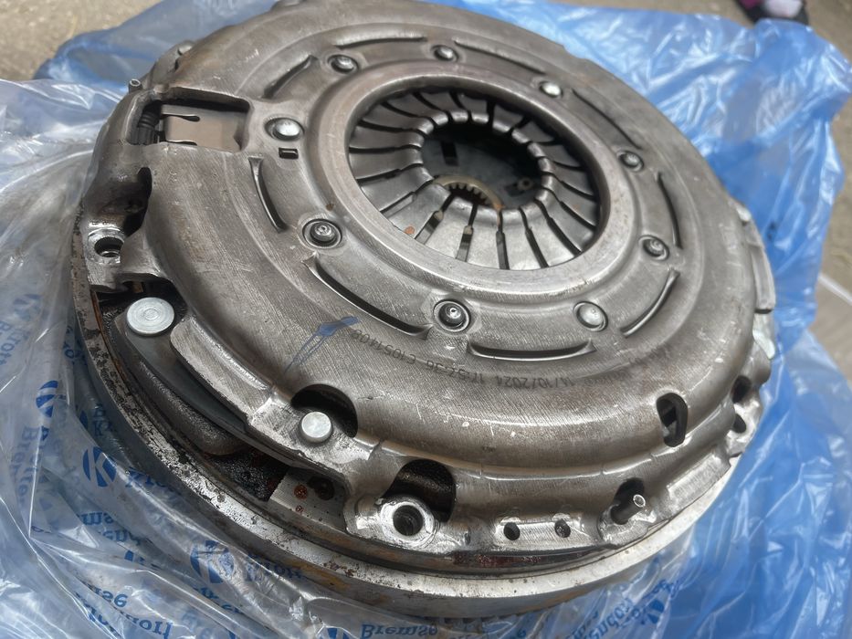 Volanta si ambreiaj -Opel astra diesel 2014.