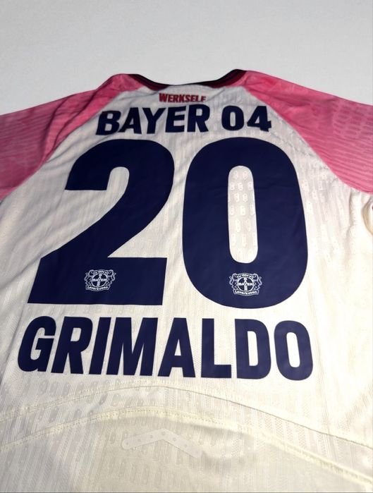 Bayern Leverkusen 25/26 Away ( Grimaldo 20 )