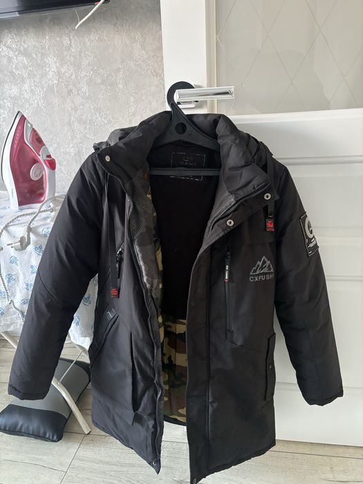 Зимня куртка как новая