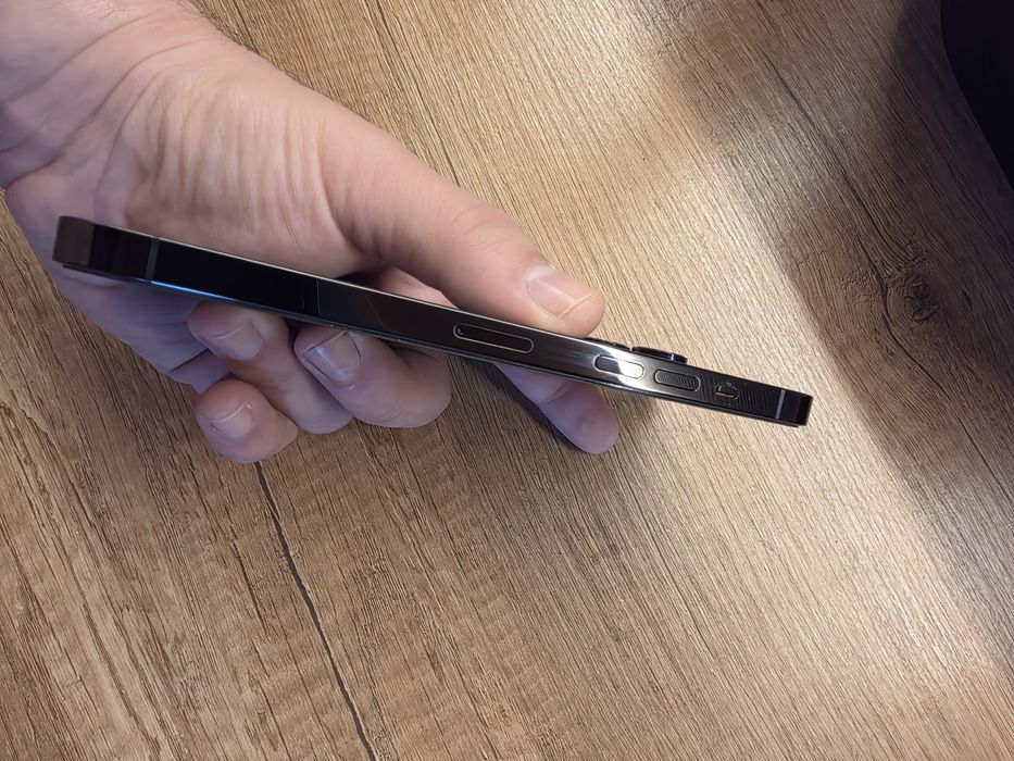 Продавам IPhone 14 pro max 128 gb