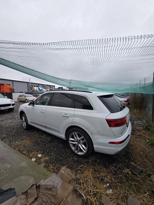 Audi Q7 Quattro!Virtual-virtualcockpit!Rate!