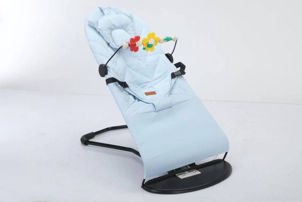 Детский шезлонг новый