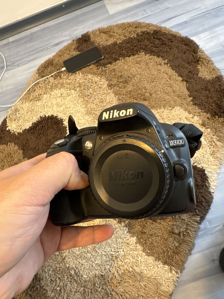 Vand aparat DSRL Nikon D3100 ca nou