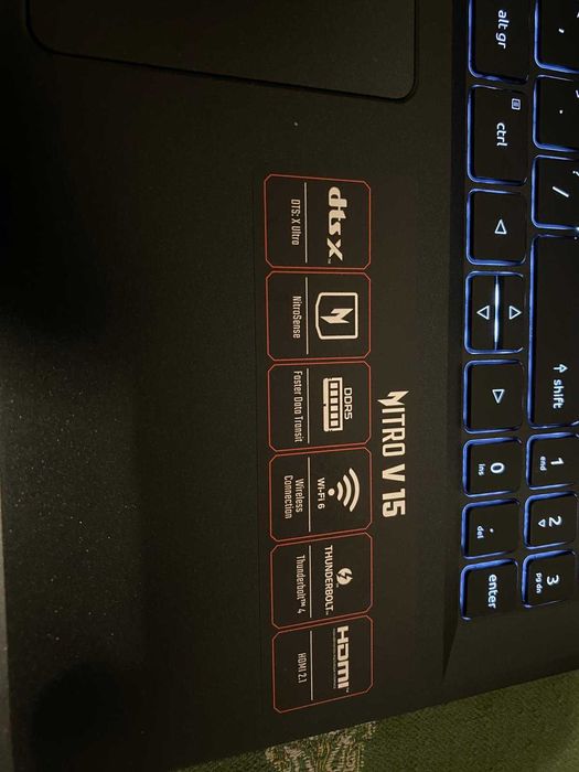 Laptop Gaming Acer Nitro V 15, i5-13420H,GeForce RTX 3050, in garantie