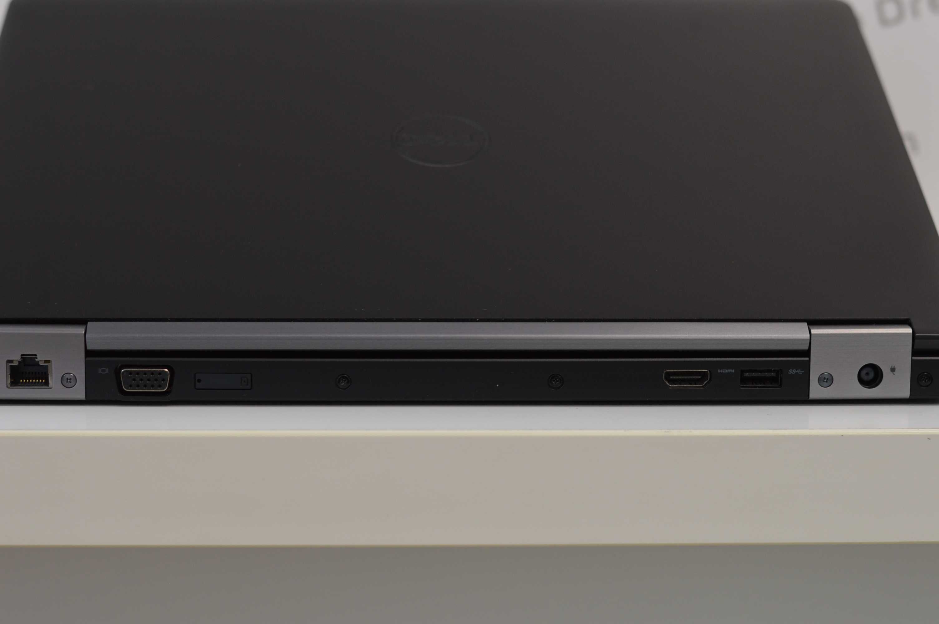 Dell Latitude E5470 - Intel Core i5-6300U / 8GB RAM DDR4 / 256GB SSD