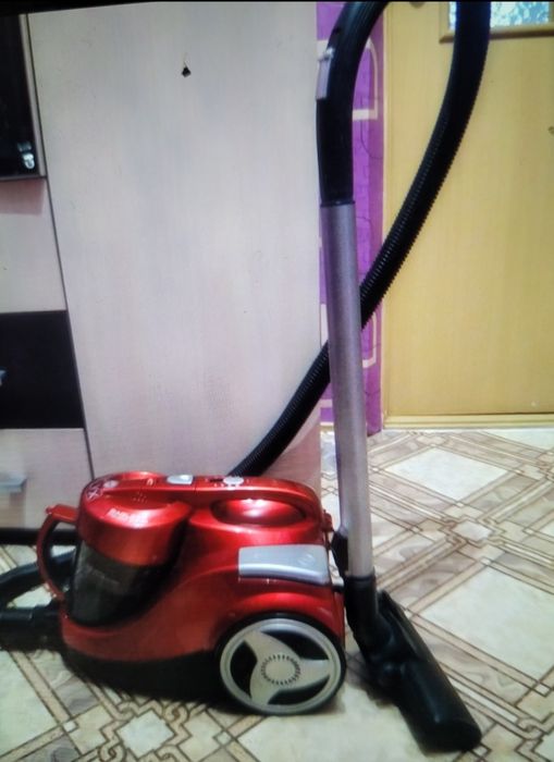 Продам пылесос для сухой уборки